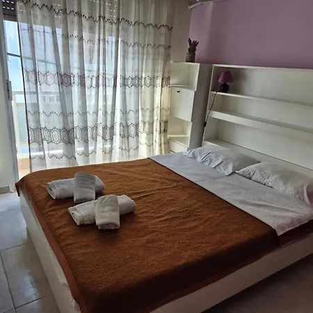 Apartament City Apartment